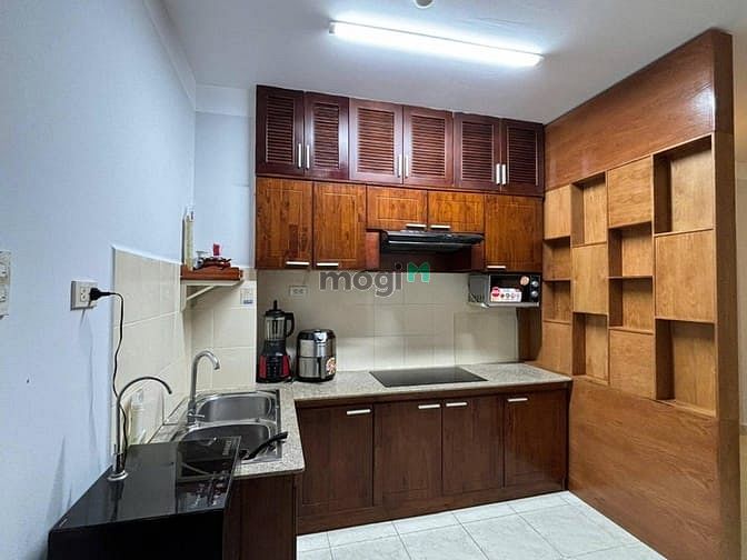Hình ảnh C/c 10A Trần nhật Duật,Tân Định căn 70m2, 1p ngủ, nội thất giá 11tr/th