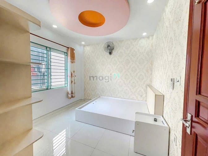 Hình ảnh Bán Nhà PHỞ Ngay Mặt Đường HÀ HUY GIÁP