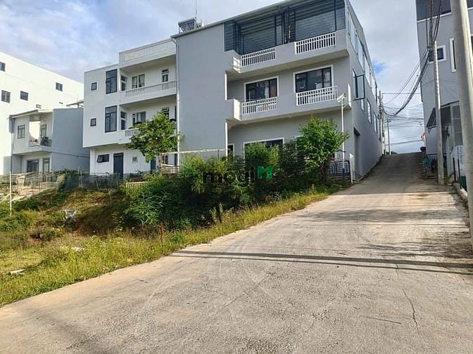 Hình ảnh Bán đất biệt thự bằng phẳng View đẹp đường 19 tháng 5 Langbiang Đà Lạt