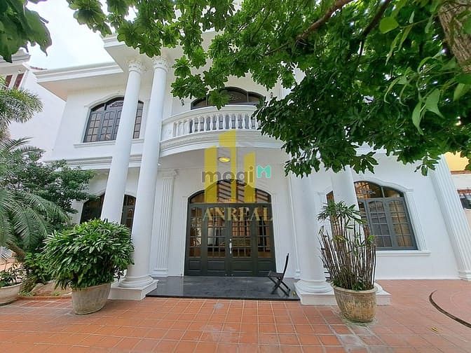 Hình ảnh Biệt Thự Sân Vườn Thảo Điền 480m2 - Có Hồ Bơi - Giá 130 Triệu