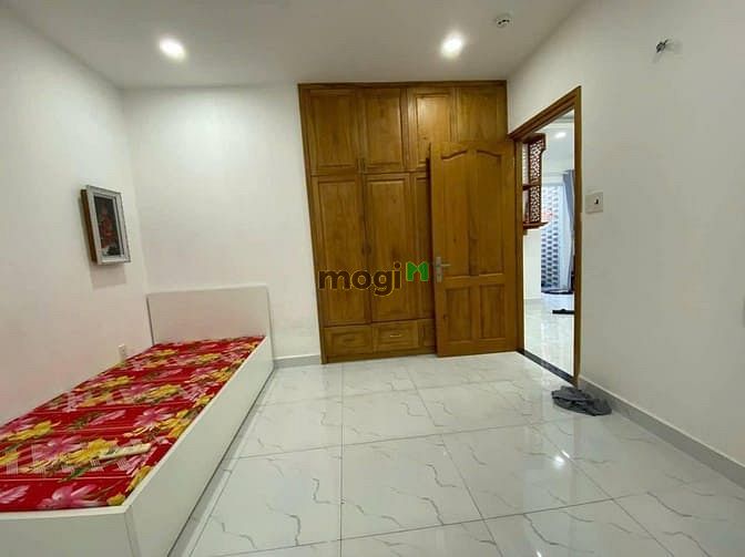 Hình ảnh Căn 3p ngủ, C/c Phú Đạt- Ung Văn Khiêm, có nội thất giá 15tr5/th