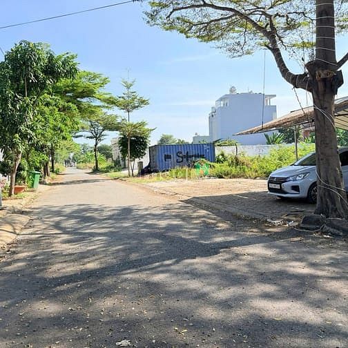 Hình ảnh Chính Chủ Gửi Bán Nền Biệt Thự Góc 2 Mặt Tiền Bưng Ông Thoàn P.Phú Hữu