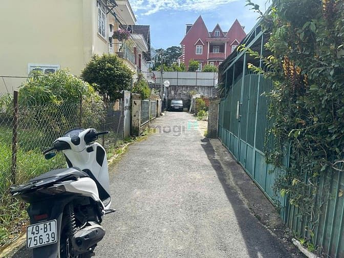 Hình ảnh Bán đất biệt thự 260m giá tốt đường ô tô Trần Quý Cáp trung tâm Đà Lạt