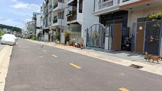 Hình ảnh Bán Đất thổ cư Mặt tiền KQH Phạm Hồng Thái gần Hồ Xuân Hương Đà Lạt