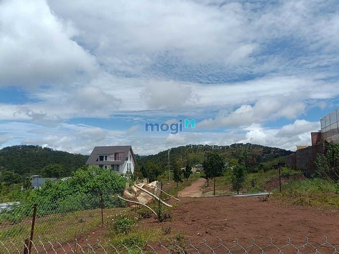 Hình ảnh Bán đất biệt thự nghỉ dưỡng View đẹp đường Măng Lin Langbiang Đà Lạt