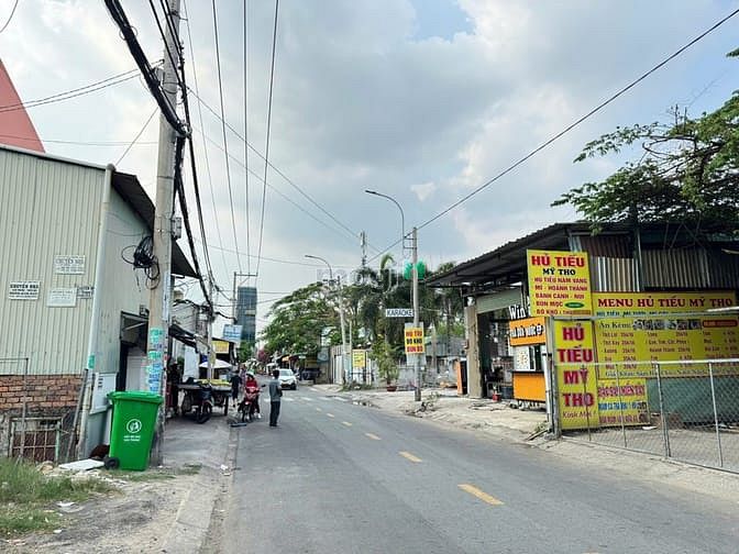 Hình ảnh Bán đất hẻm xe hơi đường hàng tre , P long thạnh mỹ ,Tp thủ đức
