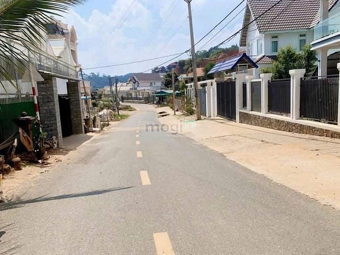 Hình ảnh Bán lô đất Biệt thự cạnh lô góc Mặt tiền đường Đa Phú Phường 7 Đà Lạt