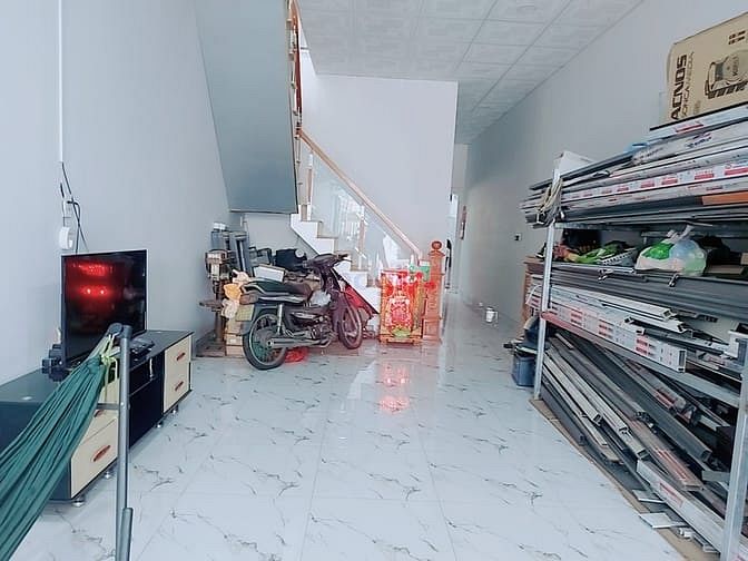 Hình ảnh Nhà Mặt Tiền đường Tỉnh Lộ 10, 120m2 ( 4 x 30 ) thu nhập 20tr/ tháng