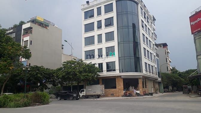 Hình ảnh Mời thuê liền kề Cổng Đồng 7 tầng thang máy