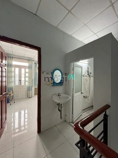 Hình ảnh Nhà Bán chính chủ_ 1/ Lê Văn Quới: 4mx12m đúc 1 trệt 2 lầu_ 5.78 tỷ