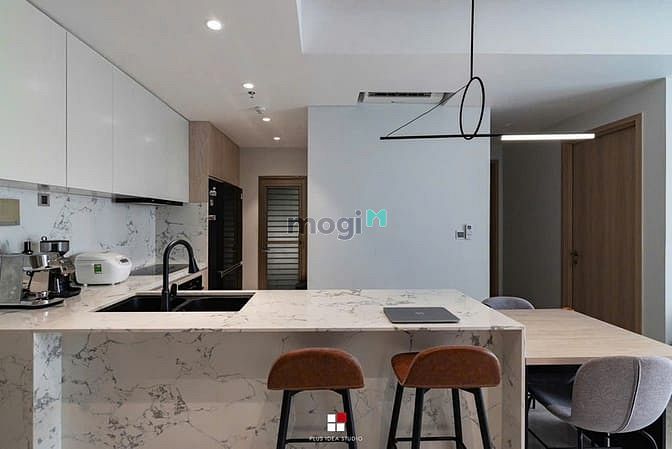 Hình ảnh Cần cho thuê gấp CH Midtown PMH Q7, 2PN 2WC, hướng ĐN, giá 27tr/th.
