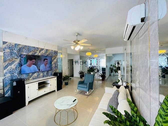 Hình ảnh Cho thuê CHCC Mỹ Khang PMH ,Q7 dt 124m2 nhà full nội thất , thoáng mát