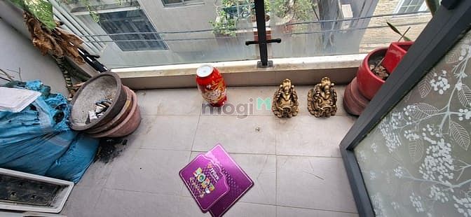 Hình ảnh Nguyễn Hiền Q.3 - cư xá Đô Thành Saigon xưa   3,6M x 13m 4 tầng sân th