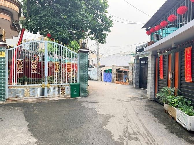 Hình ảnh Chính Chủ Gửi Bán Lô Đất Trống Mặt Tiền Đường Số 1 P.Cát Lái Quận 2
