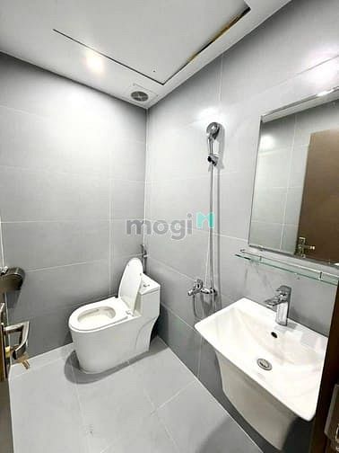Hình ảnh Chung cư 2 ngủ full nội thất Cầu Giấy
