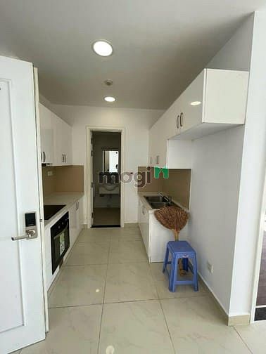 Hình ảnh Căn 2p ngủ, 2wc có NTCB-80m2 Chung cư Âu cơ, chỉ 11tr/th