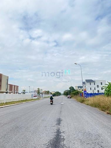 Hình ảnh huyển nhượng 180m² mặt đường 25m dự án Anh Dũng 7 - Dương Kinh. LH 097