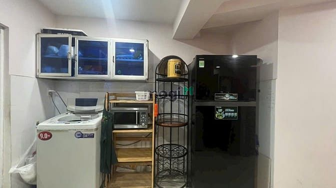 Hình ảnh Căn 2p ngủ rộng 65m2 có nội thất- C/c Miếu nổi giá 10tr/th