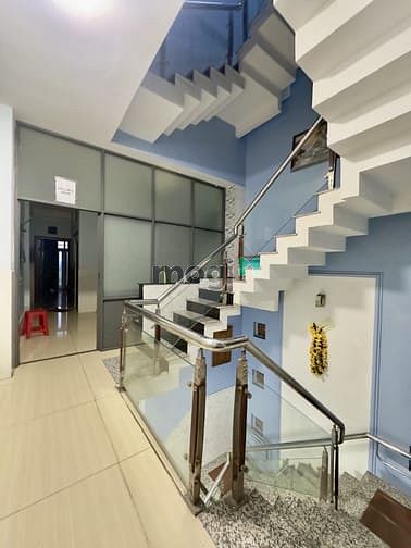 Hình ảnh Nhà Mặt Tiền Đường Tân Kỳ Tân Quý, 96m2 (4 x 24 ) 5 tầng Thang máy chờ