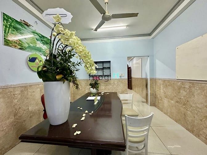 Hình ảnh Nhà Mặt Tiền Đường Tân Kỳ Tân Quý, 96m2 (4 x 24 ) 5 tầng Thang máy chờ