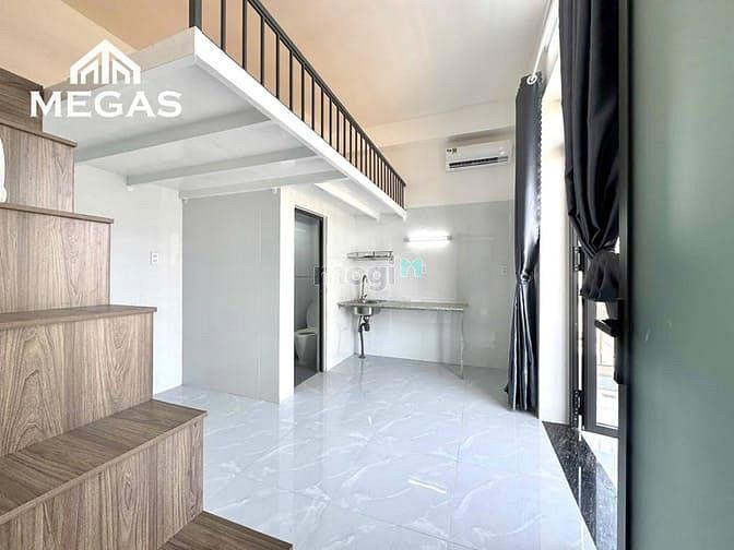 Hình ảnh Cho Thuê Căn Hộ Full Nội Thất 100% _ Ban công, cửa sổ _ Cầu Tham Lương