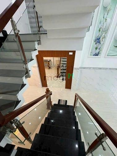 Hình ảnh Bán nhà chính chủ 1/Đường Bình Trị Đông_Tên Lửa: 4.3mx18m 1 lửng 3 lầu