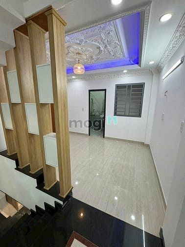 Hình ảnh Bán nhà chính chủ 1/Đường Bình Trị Đông_Tên Lửa: 4.3mx18m 1 lửng 3 lầu