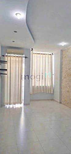 Hình ảnh Cho Thuê Nhà Hẻm Xe Hơi -Bà Hom-Q6