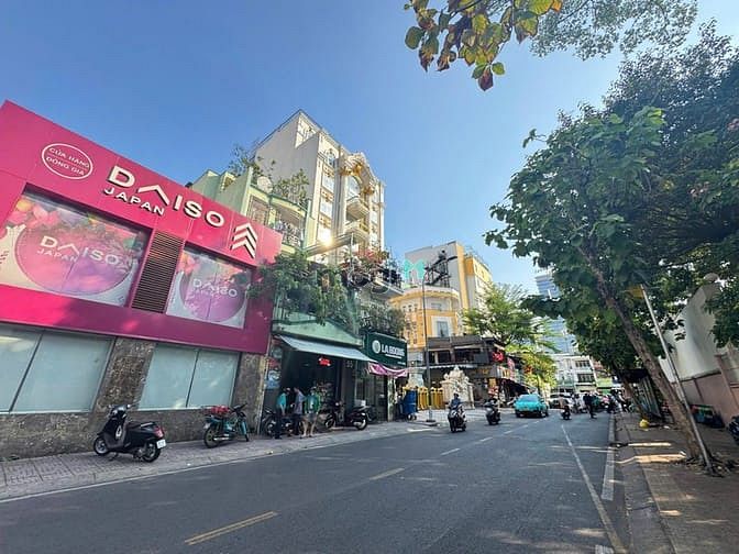 Hình ảnh Cho thuê GÓC 2MT Kỳ Đồng – DT sàn 218m2, MT 15m Cực hiếm ở Q3