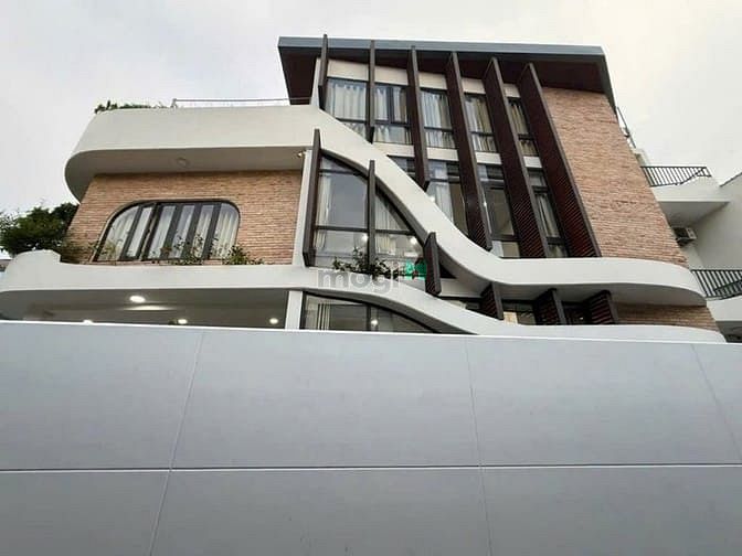 Hình ảnh Nhà 1 Trệt 2 Lầu Góc 2 Mặt Tiền Đường 19, P. Linh Chiểu Thủ Đức