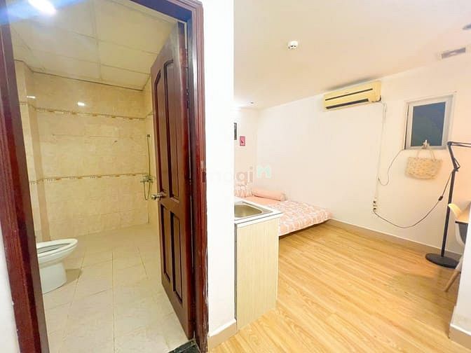 Hình ảnh Phòng trọ giá rẻ 3tr8 gần VinCom Cộng Hòa Tân Bình