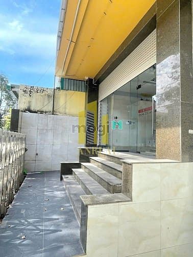 Hình ảnh Tòa Văn Phòng Hầm 4 Lầu Sàn Trống 490m2 Giá 45 Triệu