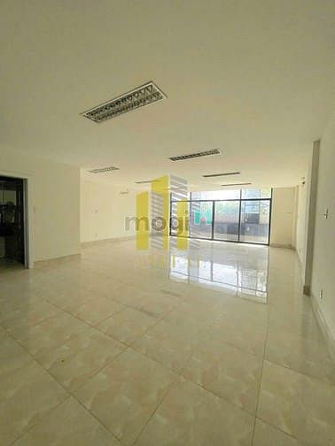 Hình ảnh Tòa Văn Phòng Hầm 4 Lầu Sàn Trống 490m2 Giá 45 Triệu