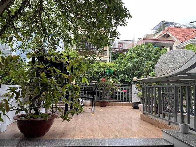 Hình ảnh Cho thuê Biệt thự Hồng Long đường Huỳnh Lan Khanh, P.2, Quận Tân Bình