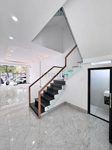Hình ảnh Nhà bán MT Nguyễn Thành Phương 8,2 tỷ nhà 2 lầu 128m2 VÍP kinh doanh