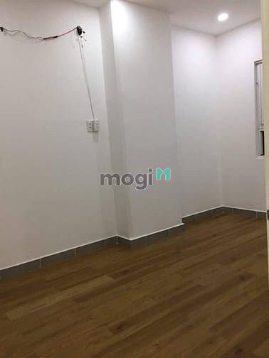Hình ảnh Bàu Cát 2 -Block M cho thuê căn 2p ngủ giá 10tr5/th