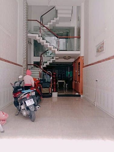 Hình ảnh Nhà đẹp phân lô - bàn cờ Trần THị TRọng, Phạm Văn Bạch (Tân Bình)