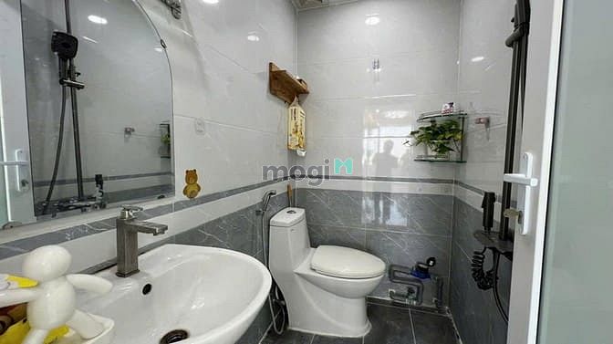 Hình ảnh Cao ốc Đặng văn Ngữ căn 3p, NTCB, giá 15tr/th