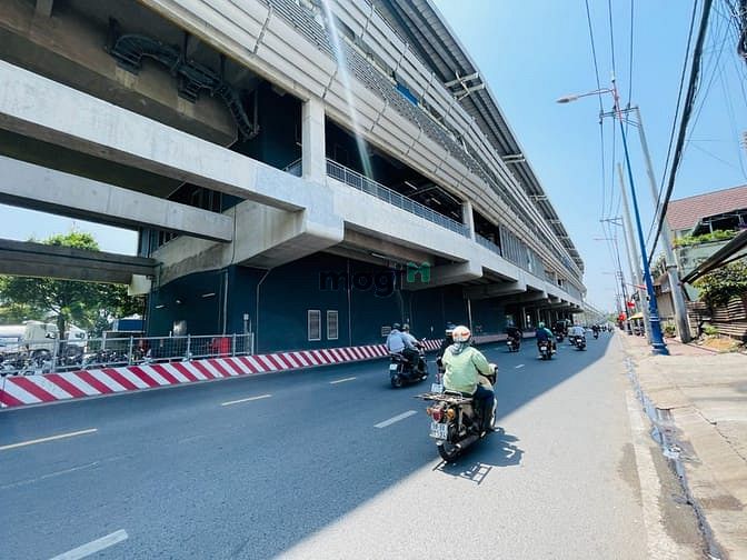 Hình ảnh P. Linh Trung, đi bộ ra metro KPL F0 59m2 full thổ cư chỉ 4.4 tỷ.