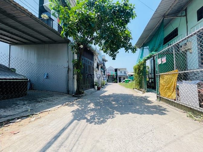 Hình ảnh P. Linh Trung, đi bộ ra metro KPL F0 59m2 full thổ cư chỉ 4.4 tỷ.