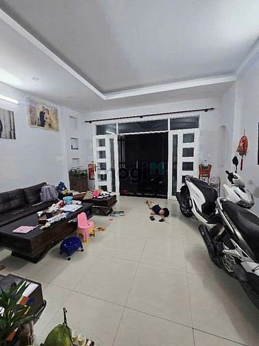 Hình ảnh Nhà đẹp Trần Thị Trọng - Gần mũi tàu Cộng Hòa