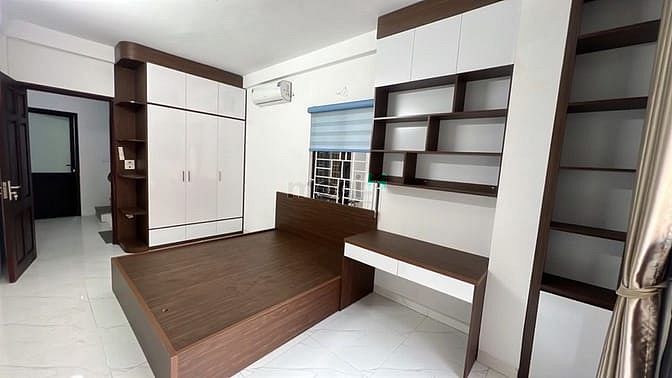 Hình ảnh Phan Đình Giót Hà Đông- Lô góc- 4T full nội thất- 100m ra oto tránh