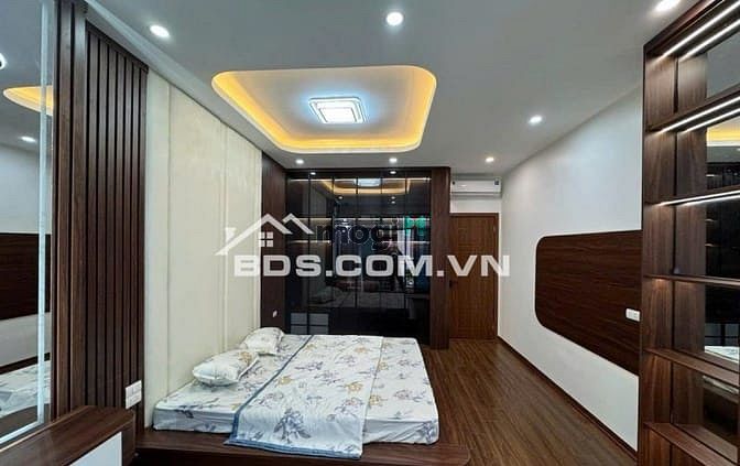 Hình ảnh 🏩 Giá cực tốt HXH Lý Thường Kiệt, P14, Quận 10