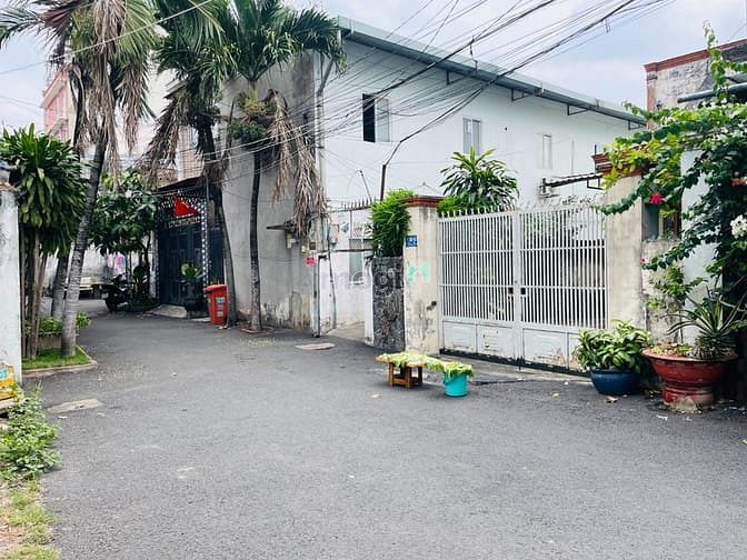 Hình ảnh P. Linh Xuân nhà HXT quqy đầu 125m2 rộng 5m KQH chỉ 5.7 tỷ ~ 45tr m2.