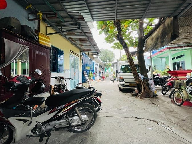 Hình ảnh P. Linh Xuân, nhà C4 180m2 HXH full thổ cư kẹt bank bán gấp chỉ 5.8tỷ.