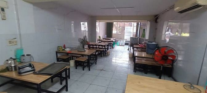 Hình ảnh Cần cho thuê nhà 1 trệt 1 gác 1 lầu hẻm xe hơi Nguyễn Văn Thương (D1)