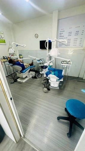 Hình ảnh Cho thuê nhà cách căn góc mặt tiền tên lửa