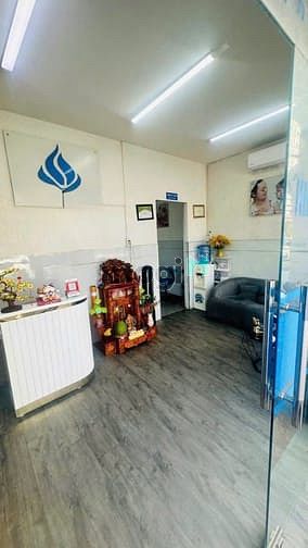 Hình ảnh Cho thuê nhà cách căn góc mặt tiền tên lửa