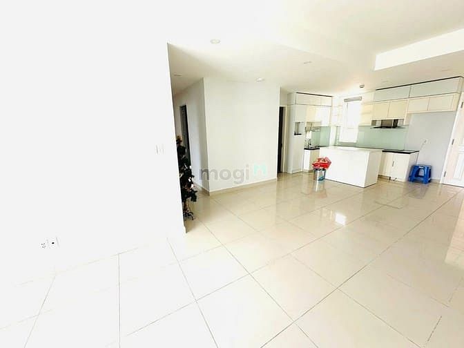 Hình ảnh Chung cư Coopmart Trường Sa, 107m2, 3PN, 2WC, NTCB, giá 14tr5/th.