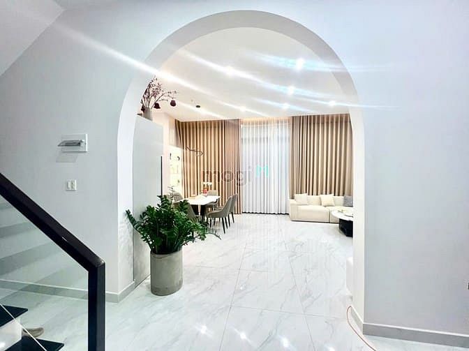 Hình ảnh Bán biệt thự siêu đẹp 341m2, Hoàng Văn Thụ Đà lạt gần làng hoa Vạn Thà